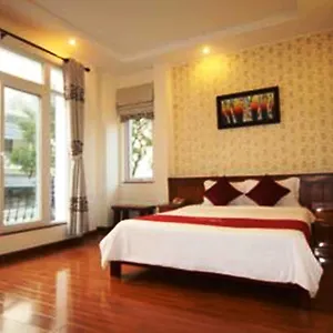 ** Otel Omega Vietnam